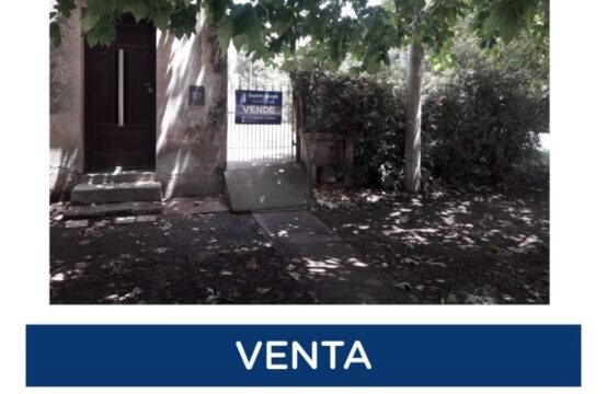 LOTE C/ VIVIENDA A RECICLAR EN VENTA &#8211; Moreno esq. Rivas