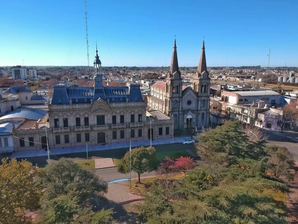 Casa 2 dormitorios en venta – Pueblo Santa María, Coronel Suárez